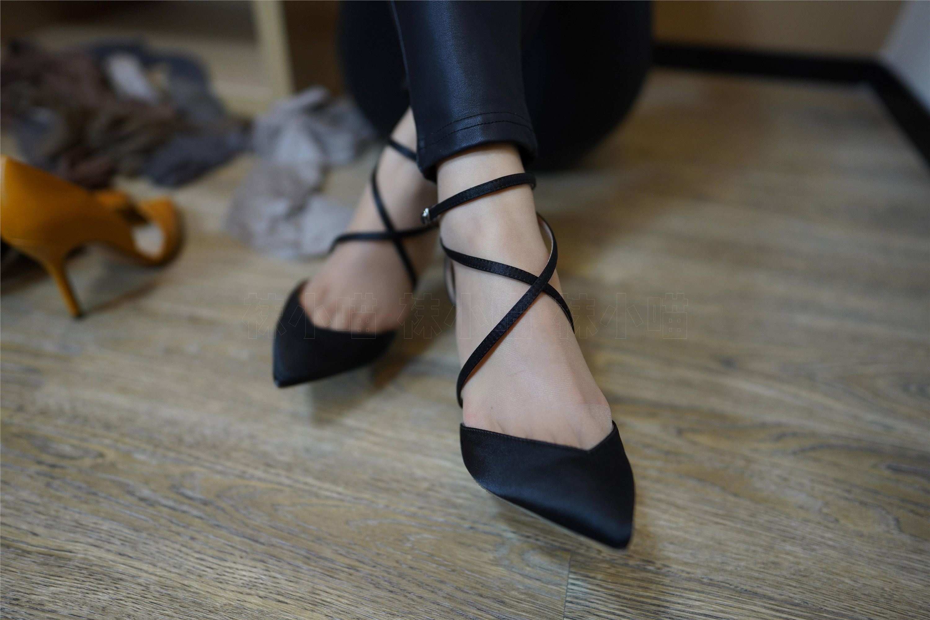 kittyWawa袜小喵  KT255 皮裤